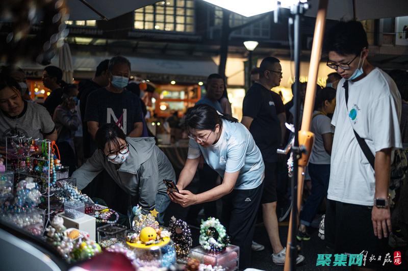 走進上海吸血鬼事件：令人驚嘆的圖片描繪了恐怖傳奇 (走近上海)