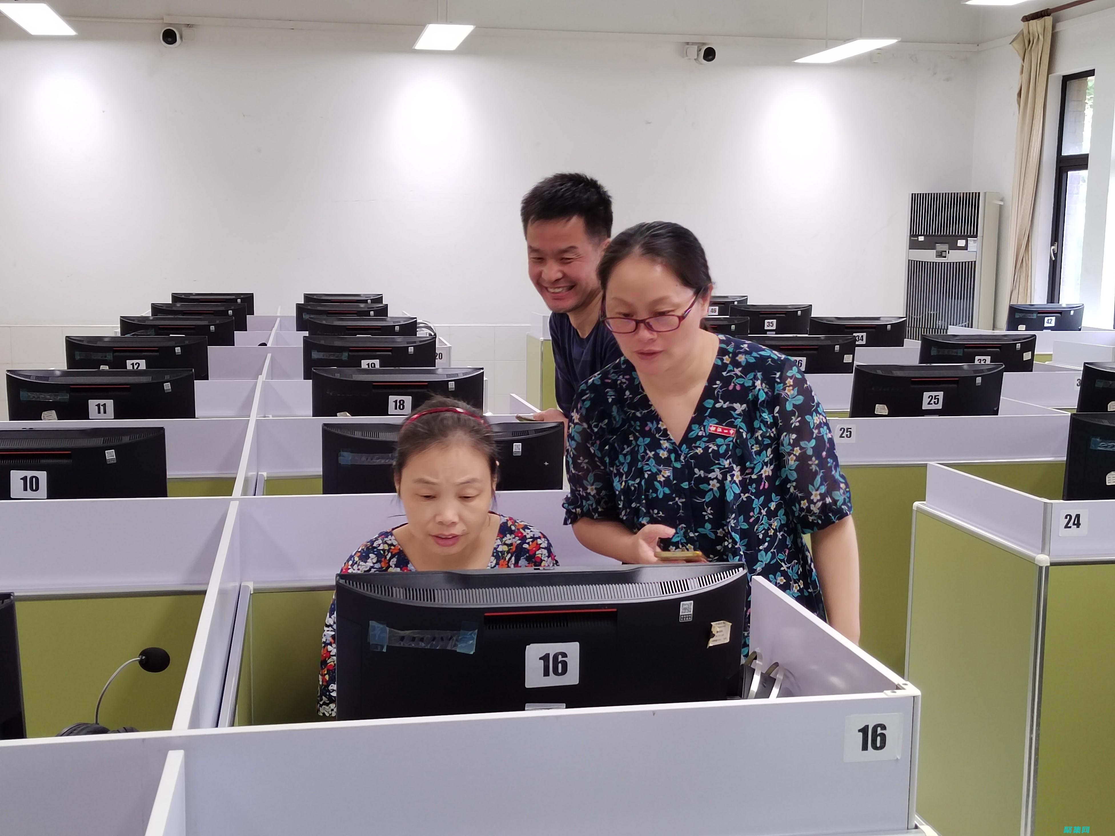 為初學者定制的 Linux Shell 編程指南 (為初學者定制禮物)