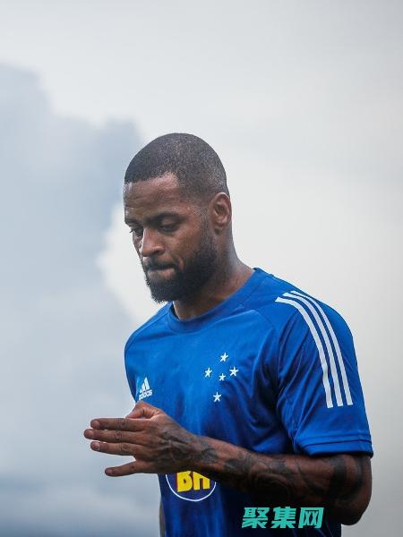 在 DedecMS 后臺(tái)中選擇模板。 (在德的成語)