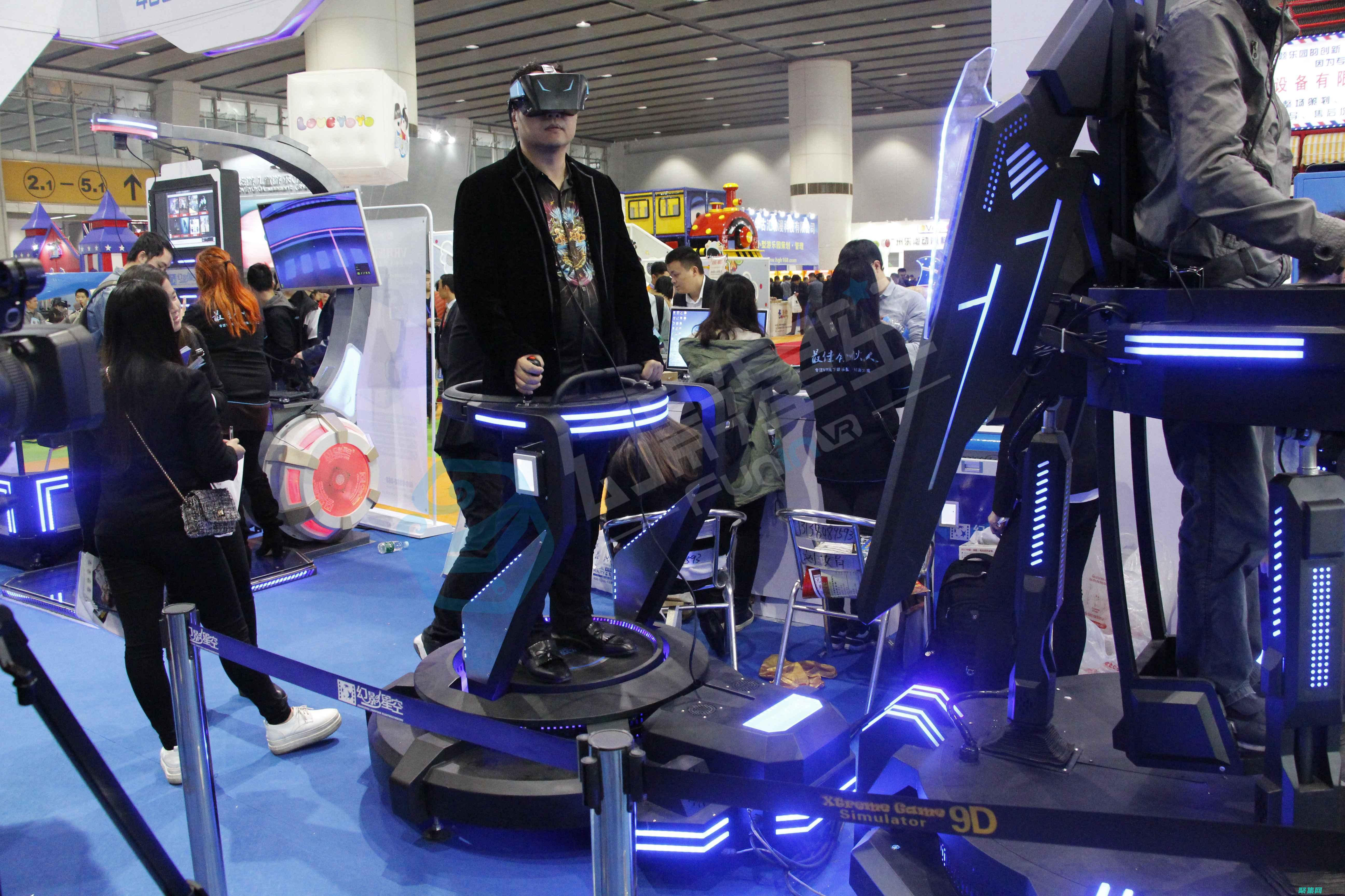 虛擬現(xiàn)實 (VR) 和增強現(xiàn)實 (AR)：沉浸式的 VR 和 AR 體驗可提供獨特的用戶交互。(虛擬現(xiàn)實vr樂園)